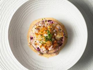 Шуба з лососем та креветкою (275г)