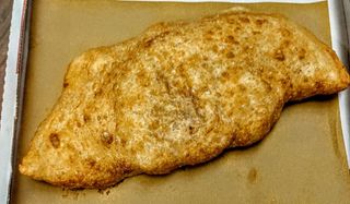 Calzone fritto napoletano