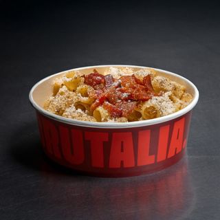 Rigatoni alla Carbonara Trufada