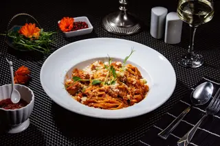 Tagliatelle cu piept de pui şi ciuperci