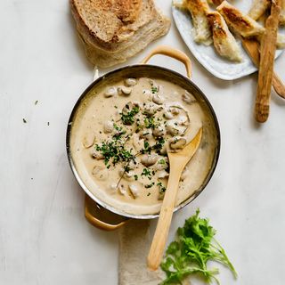 Шампиньоны в сливках