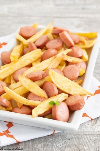 patate Fritte Con Wurstel Vaschetta Grande