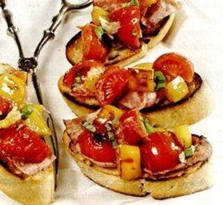 Bruschete cu sunca si rosii 150 gr