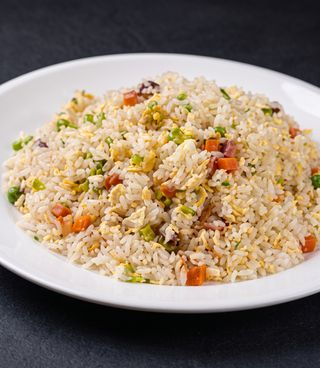 1018 Prženi pirinač sa jajetom 500g/鸡蛋炒饭