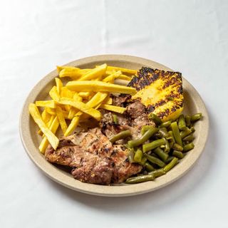 Carne de Porco com Ananás Fresco