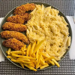 Plat Poulet Crunchy (Poulet pané) + pâtes + frites