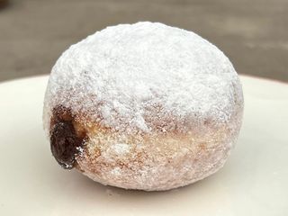 Пончик шоколадний (80g)