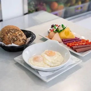 Petit déjeuner Special
