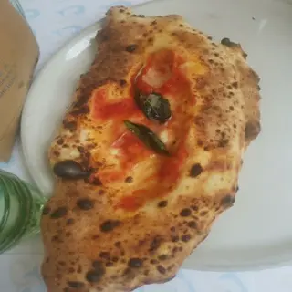 Calzone Clásico