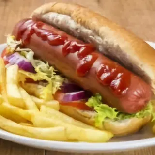 Hot dog served with Chips