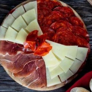 Tabla de Jamón, Queso y Chorizo 