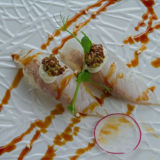 NIGIRI SUZUKI SENAPE FLAMBE - 2pezzi