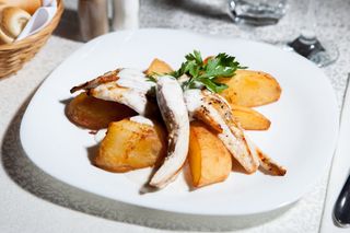 Pui cu sos gorgonzola 400 gr