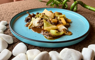 Vită cu legume (350g)