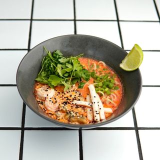 Рамен Том Ям