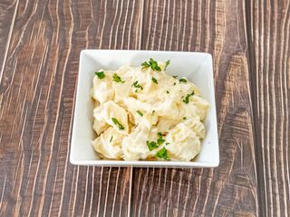 Patatas con ajo  (250 g.)