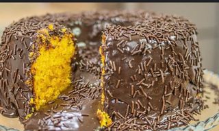 Bolo vulcão cenoura pequeno