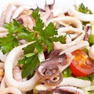 Insalatona di calamari 