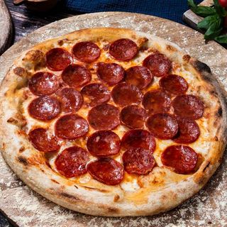 Семейна пица Пеперони (60см. 2кг)