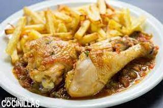 90 Plato Combinado de 1/2 Pollo Troceado
