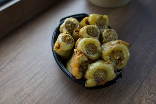 ტოლმა    (ბულგ.წიწაკაში,ფხალში ან კომბოსტოში)