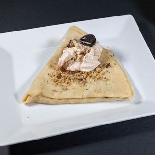 Clatita cu nutella inghetata si nuca