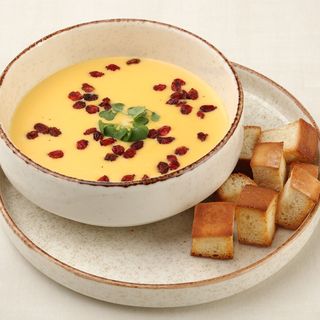 ყველის წვნიანი მუსკატით