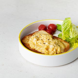 სქრემბლი ბრიოშით