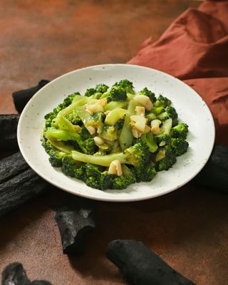 112. Coliflores rebozadas con salsa China