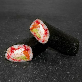 Хенд-ролл із лососем