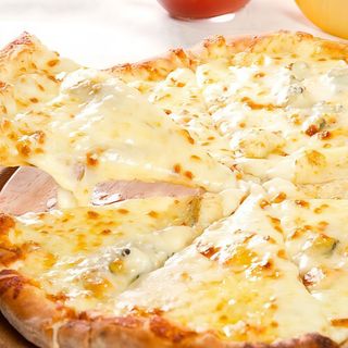 Pizza 4 Quesos (33 Cm.)