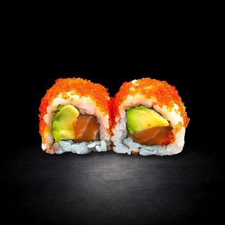 99. Uramaki De Salmó Amb Alvocat I Tobiko (8 Uds.)