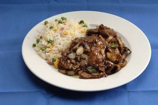 211 - Carne de vaca com molho de Ostras