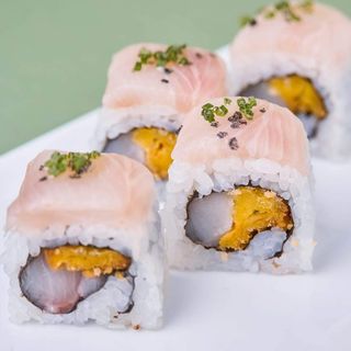 Maki ricciola al tartufo - 8 pezzi