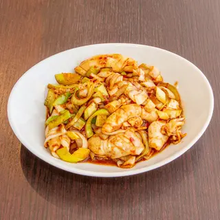 72) Calamari saltati con zenzero, cipollotti e poco peperoncino