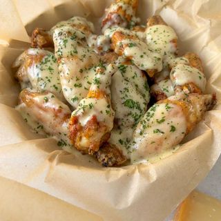 Garlic Mayo E Parmesana Wings 8 Unidades