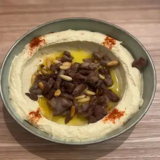 Hummus Kawarma