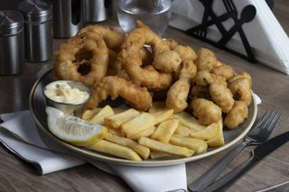 Platou mixt midii calamar