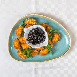 Хрупкави топени сиренца с конфитюр (200г)