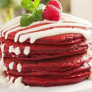 Panquecas Red Velvet com Iogurte Natural