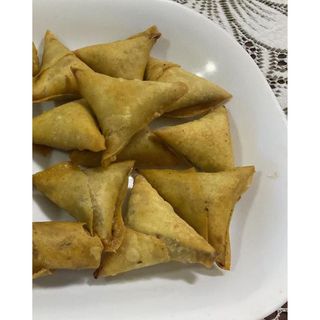 Raw Beef Samosa (20 Pcs)