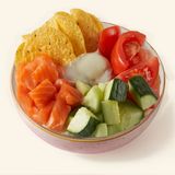 Poke Huevo y Salmón.