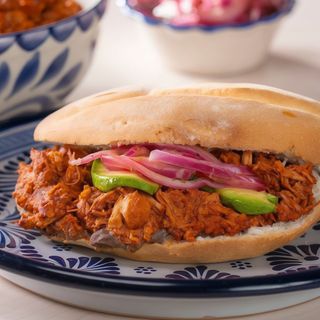 TORTAS DE COCHINITA