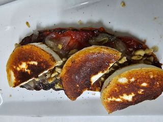 102.- Tostada De Queso De Cabra