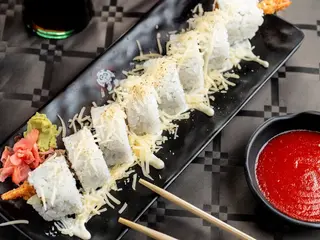 Menú Shrimp And Cheese Roll