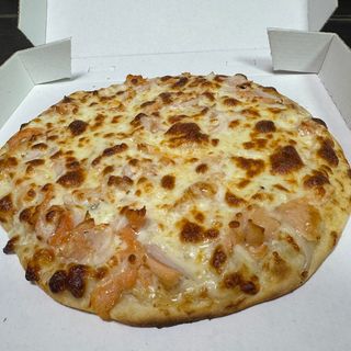 7. Pizza Salmone (28 Cm.)