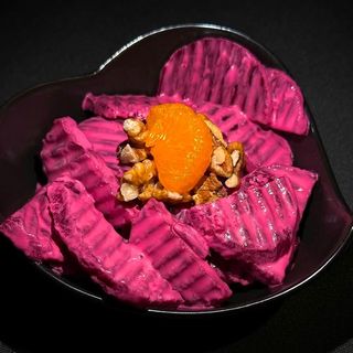 Salata de sfecla rosie