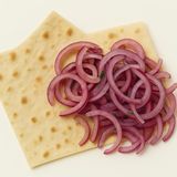 Цибуля маринована (100г)