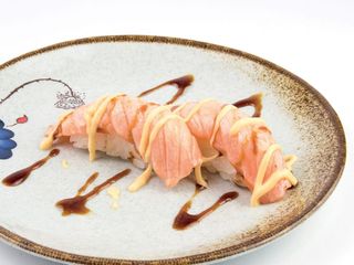 102-Nigiri salmone special alla fiamma 10PZ