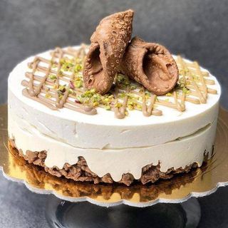 Cannolo cake 800 gr